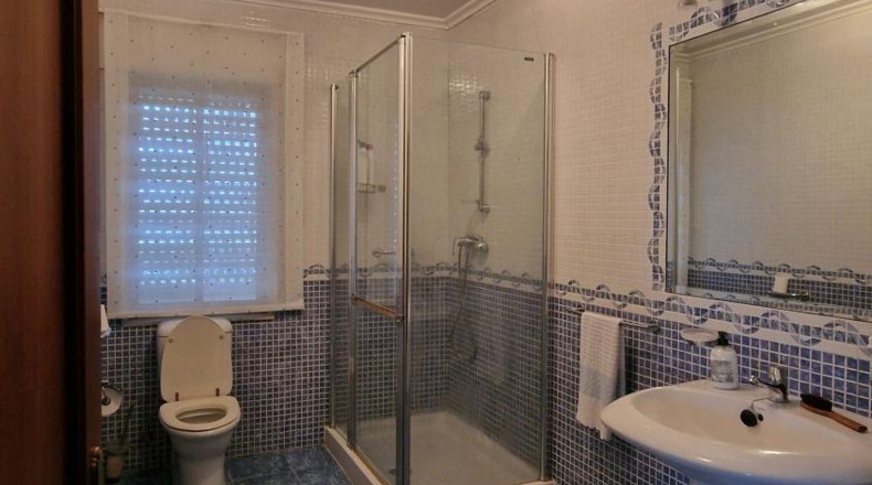 Кантабрия - Торрелавега - 25000m2