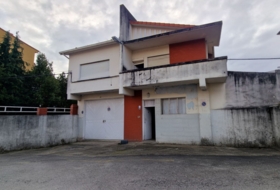 Torrelavega 301&nbsp;м²