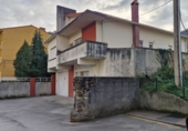 Casa de pueblo en venta en Torrelavega ref: TR360981 foto