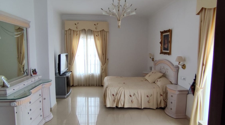 Cádiz - Arcos de la Frontera - 1031m2