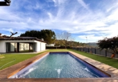 Chalet independiente con terreno en venta en Borriol ref: TR235432 foto