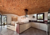 Chalet independiente con terreno en venta en Borriol ref: TR235432 foto