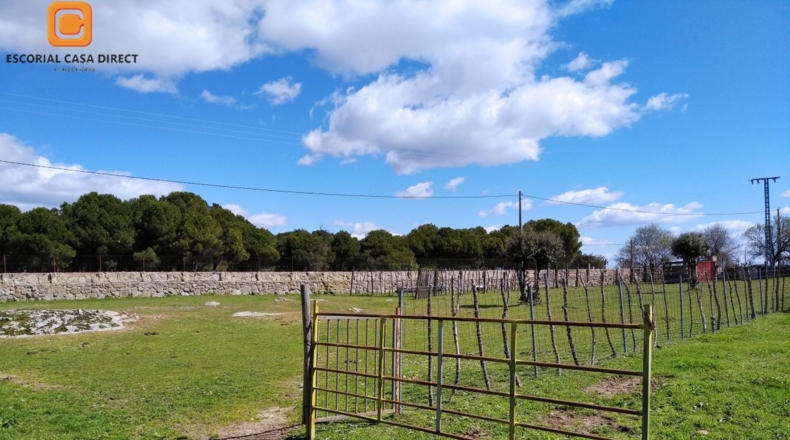 Community of Madrid - El Escorial - 12000m2