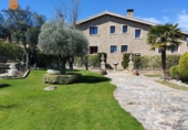 Chalet independiente con terreno en venta en El Escorial ref: TR251743 foto