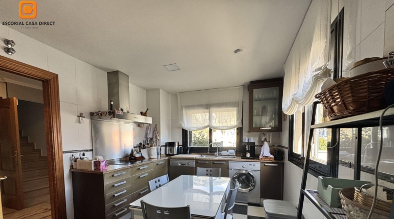 Community of Madrid - El Escorial - 510m2