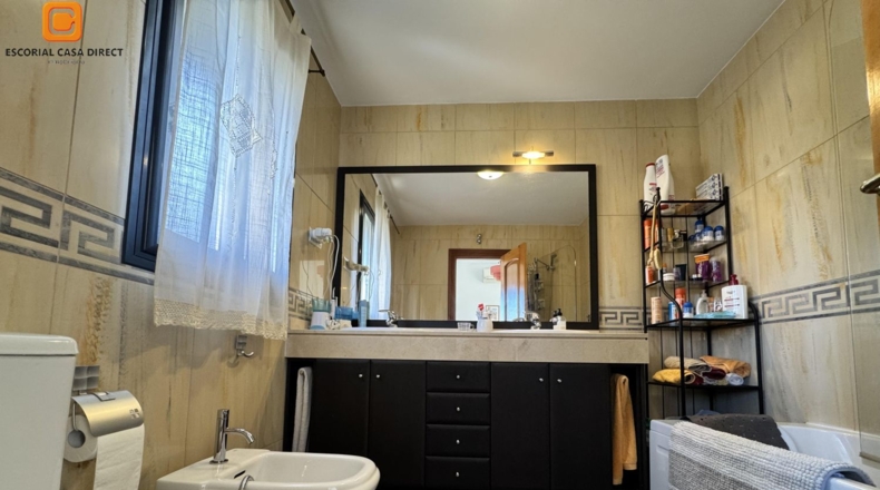 Community of Madrid - El Escorial - 510m2
