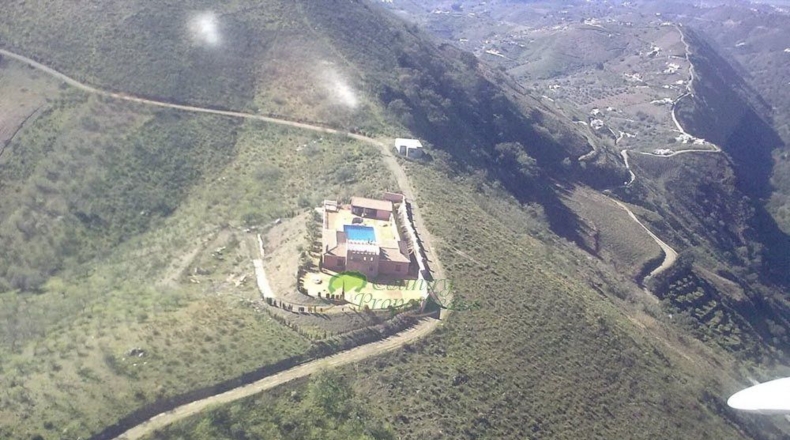 Málaga - Canillas de Aceituno - 6000m2