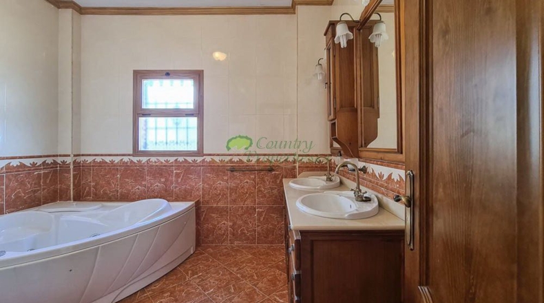 Málaga - Canillas de Aceituno - 6000m2