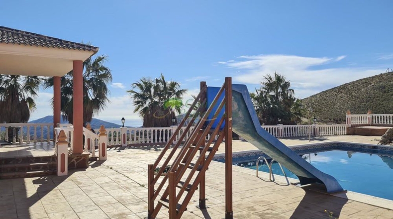 Málaga - Canillas de Aceituno - 6000m2