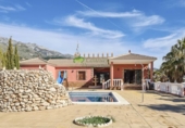 Casa de camp amb terreny en venda a Canillas de Aceituno ref.: TR36926 foto