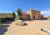 Casa de camp amb terreny en venda a Canillas de Aceituno ref.: TR36926 foto