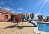 Casa de camp amb terreny en venda a Canillas de Aceituno ref.: TR36926 foto