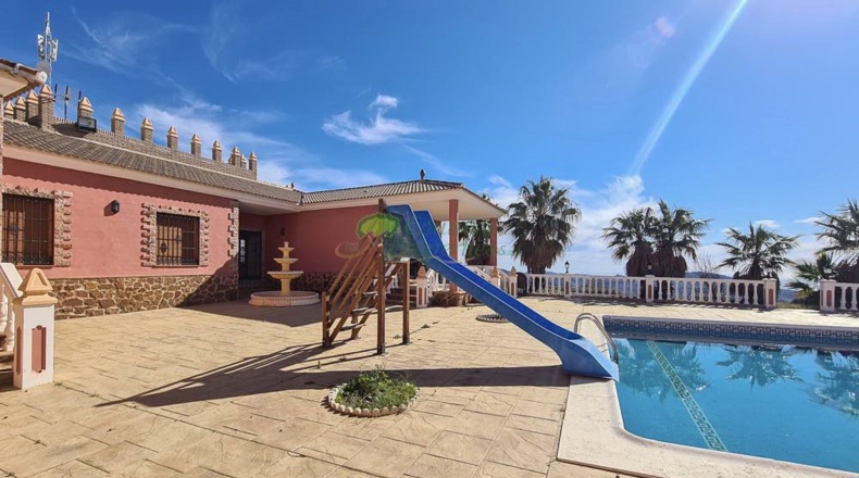 Málaga - Canillas de Aceituno - 6000m2