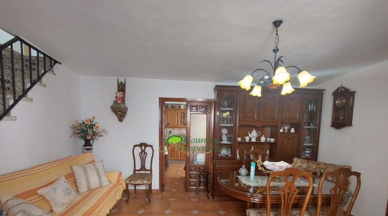 Málaga - Cómpeta - 184m2