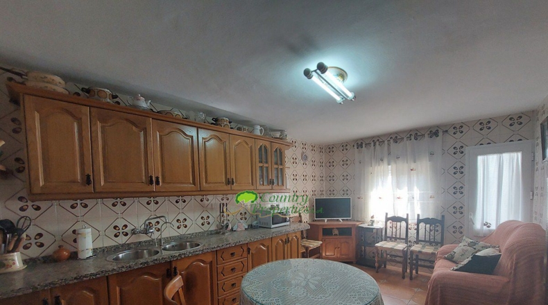 Málaga - Cómpeta - 184m2
