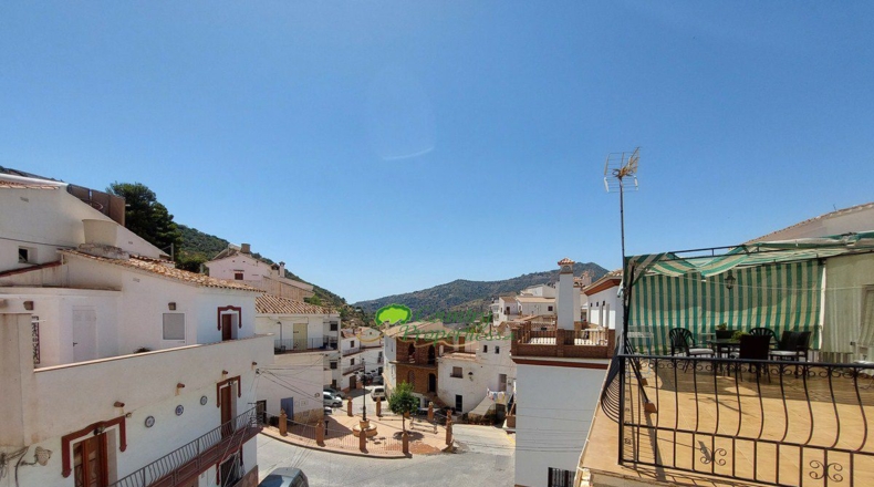 Málaga - Sayalonga - 238m2
