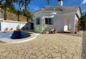 Casa de camp amb terreny en venda a Cómpeta ref.: TR61200 foto