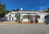 Casa de camp amb terreny en venda a Cómpeta ref.: TR61200 foto
