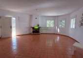 Casa de camp amb terreny en venda a Cómpeta ref.: TR61200 foto