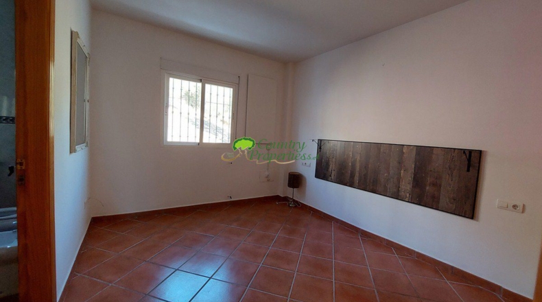 Málaga - Cómpeta - 3077m2