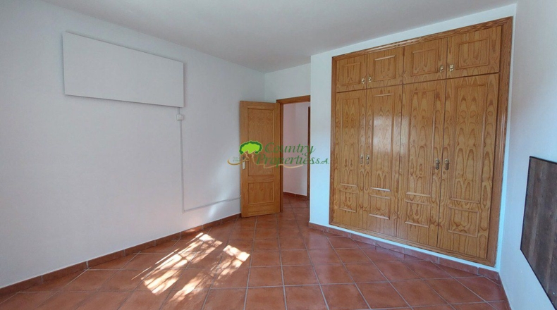 Málaga - Cómpeta - 3077m2