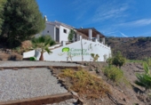 Casa de camp amb terreny en venda a Cómpeta ref.: TR61200 foto