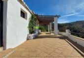 Casa de camp amb terreny en venda a Cómpeta ref.: TR61200 foto