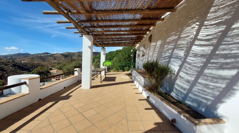 Málaga - Cómpeta - 3077m2