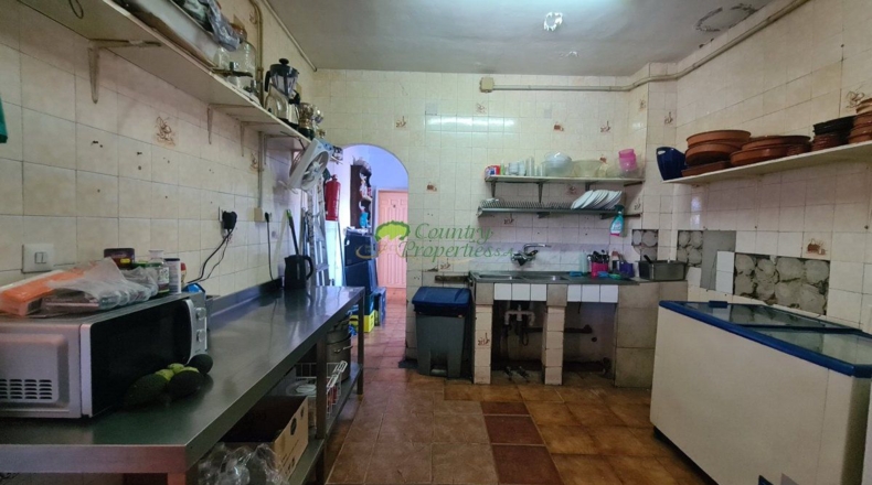 Málaga - Cómpeta - 2082m2