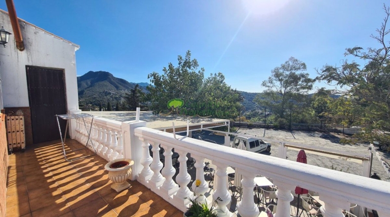 Málaga - Cómpeta - 2082m2