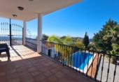 Casa de camp amb terreny en venda a Cómpeta ref.: TR251747 foto