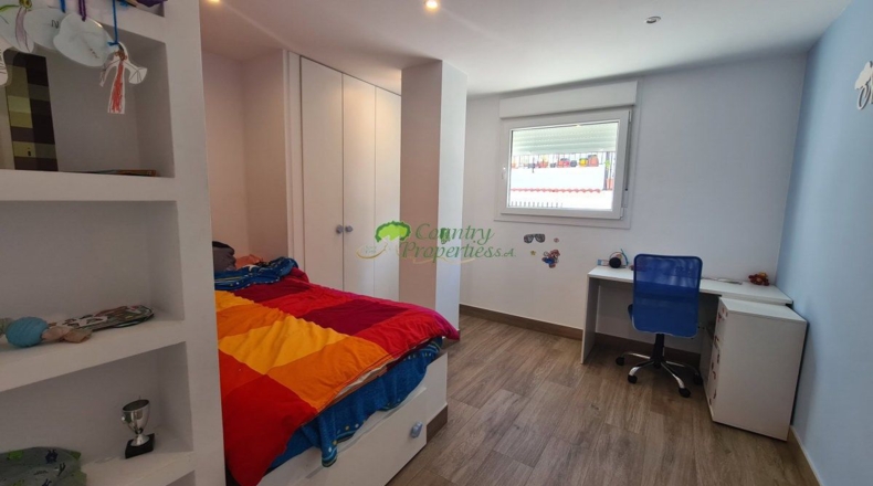 Málaga - Cómpeta - 330m2