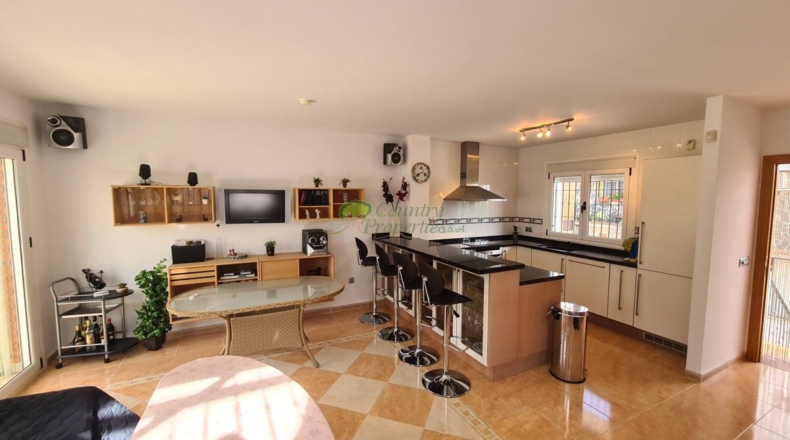 Málaga - Cómpeta - 284m2