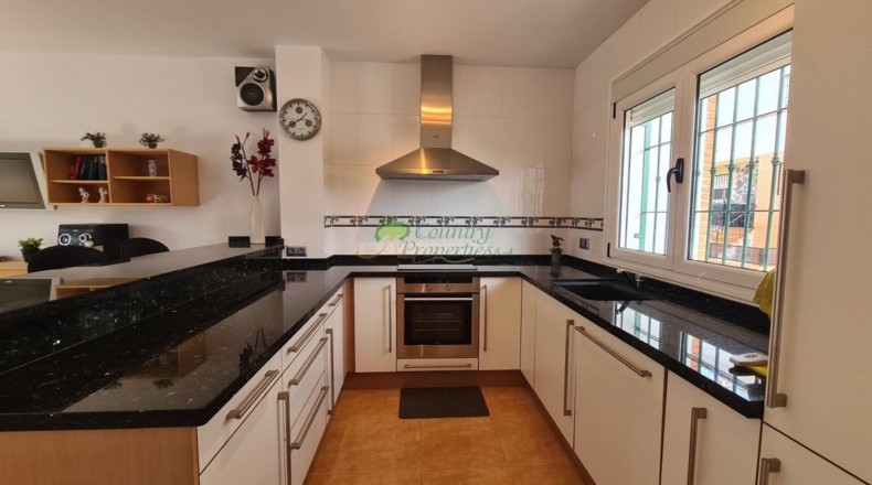 Málaga - Cómpeta - 284m2