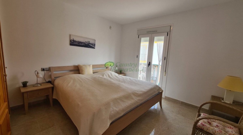Málaga - Cómpeta - 284m2