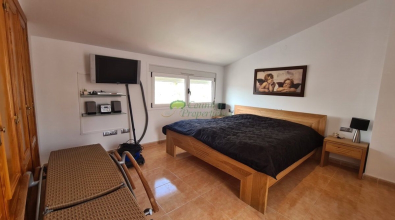 Málaga - Cómpeta - 284m2