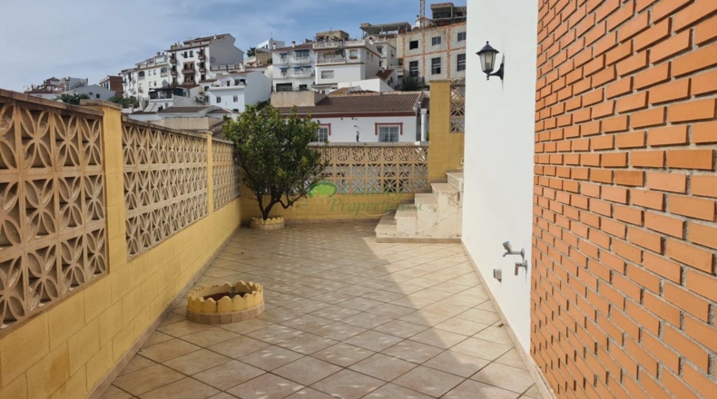 Málaga - Cómpeta - 284m2