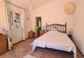 Casa de camp amb terreny en venda a Cómpeta ref.: TR233991 foto