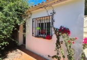 Casa de camp amb terreny en venda a Cómpeta ref.: TR233991 foto