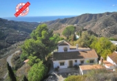Casa de camp amb terreny en venda a Cómpeta ref.: TR349159 foto