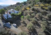 Casa de camp amb terreny en venda a Cómpeta ref.: TR375259 foto