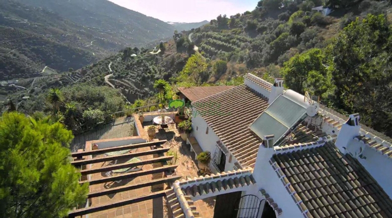 Málaga - Cómpeta - 1418m2