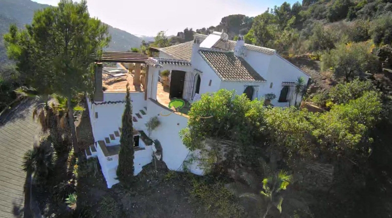 Málaga - Cómpeta - 1418m2