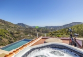 Casa de campo con terreno en venta en Cómpeta ref: TR383542 foto
