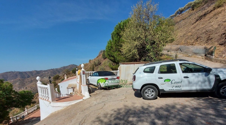 Málaga - Cómpeta - 3718m2