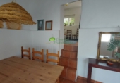 Дом с участком на продажу в городе Torrox. Фото