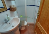 Дом с участком на продажу в городе Torrox. Фото