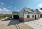 Casa de camp amb terreny en venda a Vélez-Málaga ref.: TR200033 foto