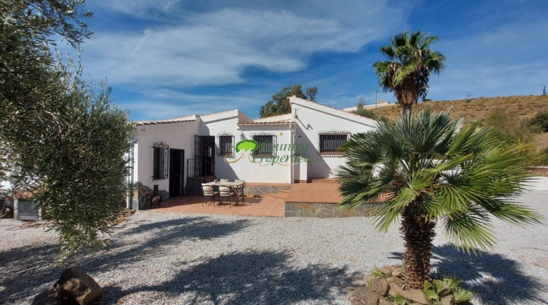 Málaga - Cómpeta - 12355m2
