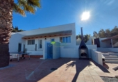 Casa de camp amb terreny en venda a Cómpeta ref.: TR339828 foto